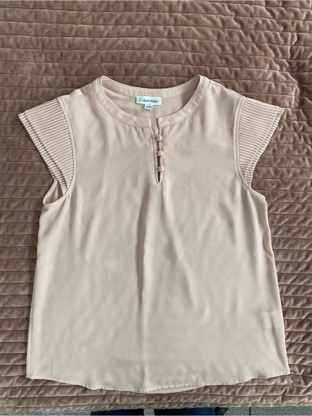 Calvin Klein Light Pink Pleated Cap Sleeve Shell Top